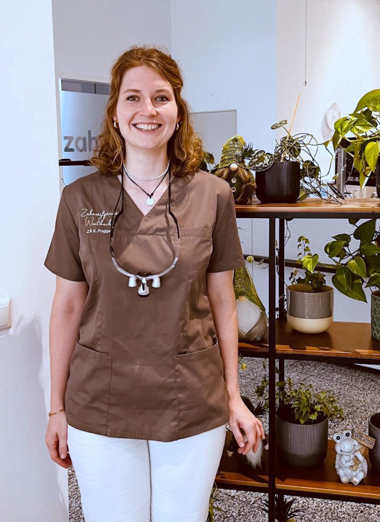 Team Zahnarztpraxis Weißbach Katharina Pugge_zahnarzt_praxis_weißbach